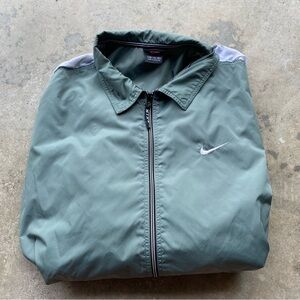 Vintage 90s Nike Swoosh Sage Green Windbreaker
Size XXL